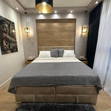 The Gates Hotel 4*